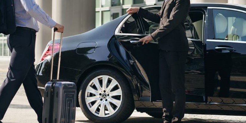 airport-transfer-limousine