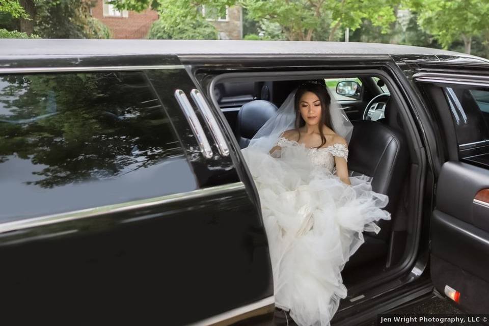Stamford CT limo service for wedding